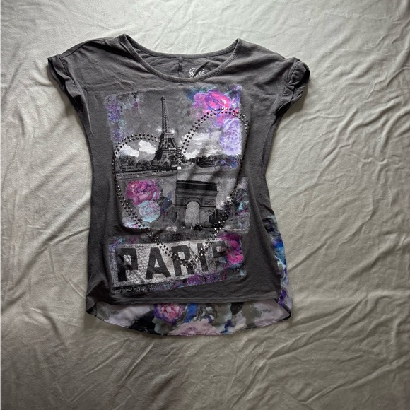 Justice Gray and Pink Short Sleeve Tee Paris Graphic - Picture 1 of 5